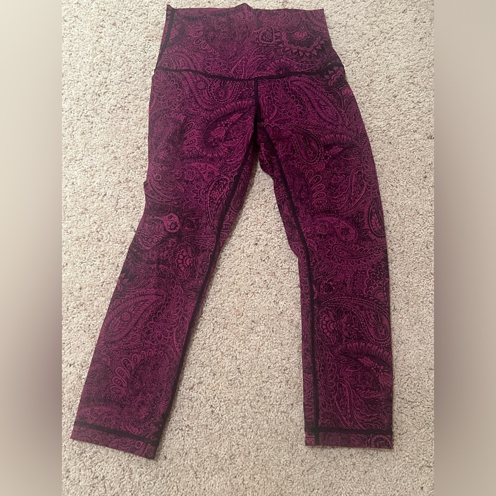 Lululemon capri leggings
